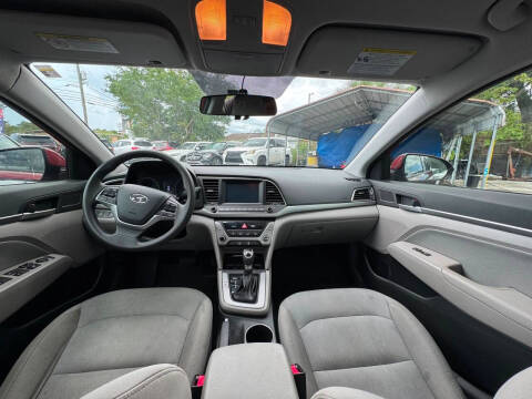 2018 Hyundai Elantra