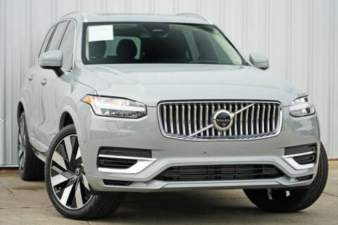 2024 Volvo XC90 Recharge T8 Ultimate Bright Theme 7P