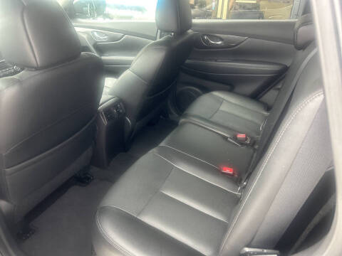 2016 Nissan Rogue SL