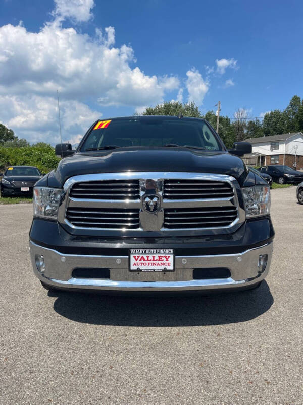 2017 RAM 1500 SLT