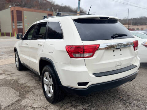2012 Jeep Grand Cherokee Laredo