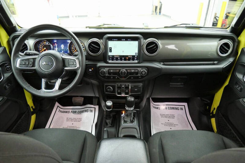 2023 Jeep Gladiator Overland