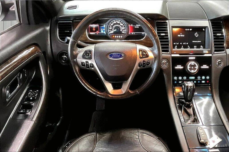 2018 Ford Taurus Limited