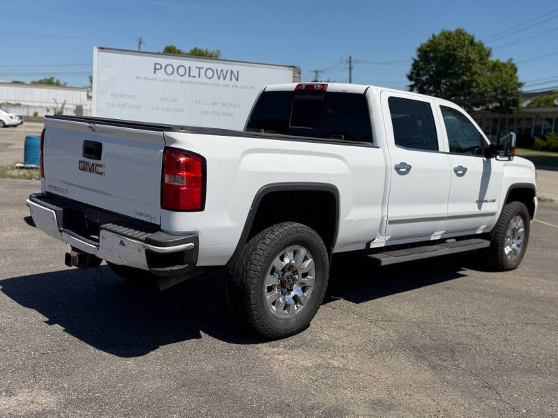 2017 GMC Sierra 2500HD Denali
