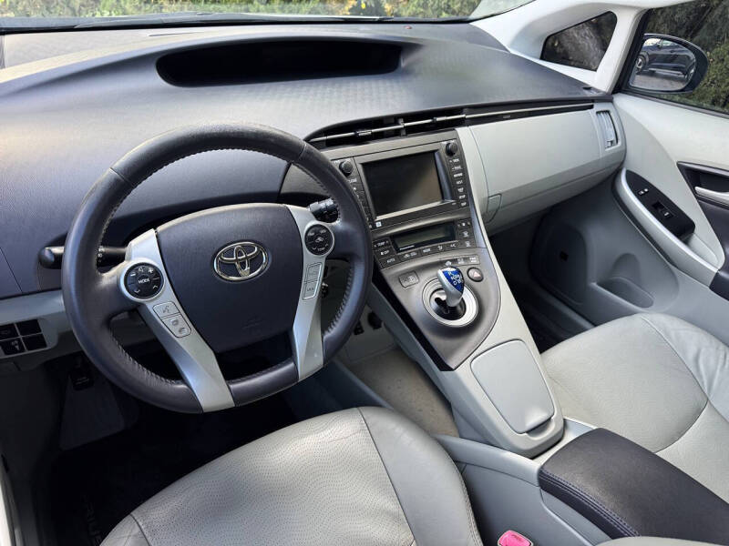 2010 Toyota Prius IV