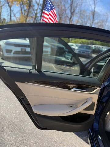 2018 BMW 5 Series 540i