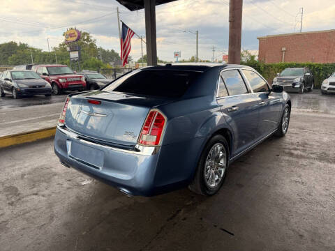 2011 Chrysler 300 C