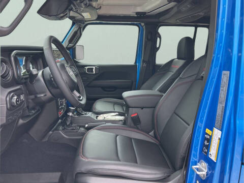 2026 Jeep Gladiator Shadow Ops