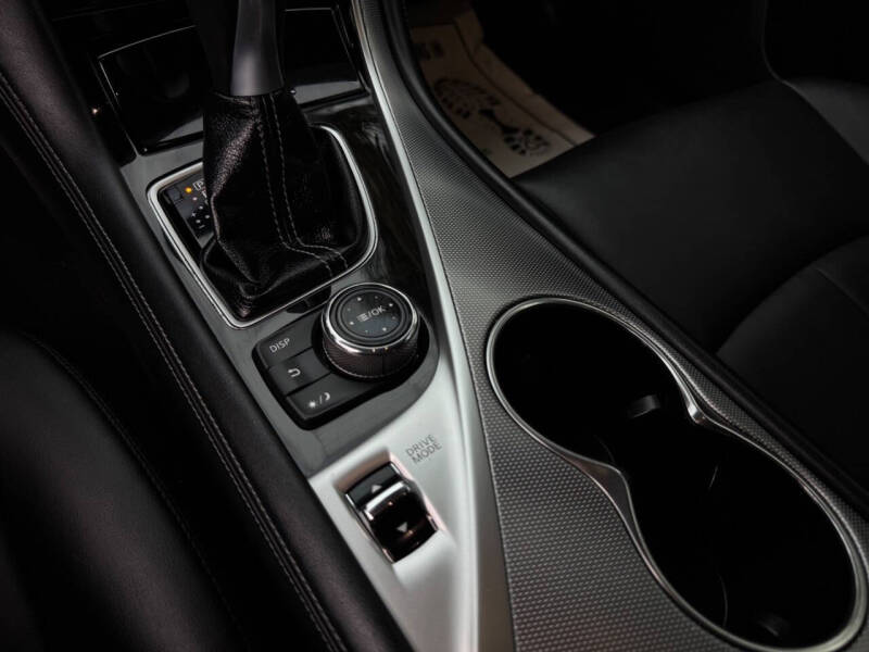 2016 Infiniti Q50 2.0T