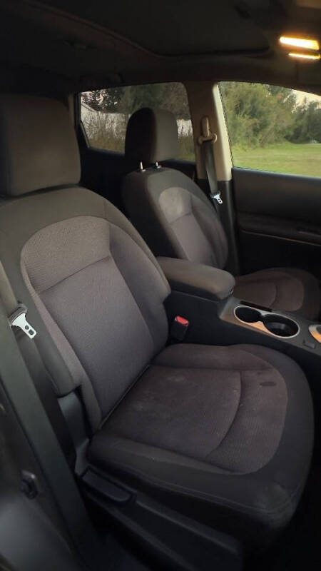 2012 Nissan Rogue SV