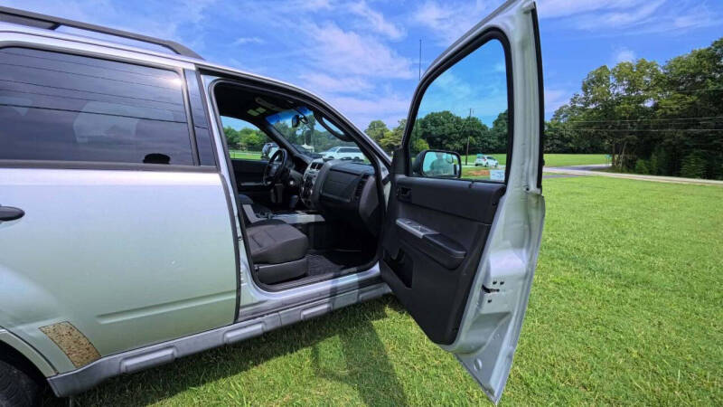 2010 Ford Escape XLT