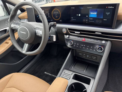 2025 Hyundai Sonata Hybrid Limited