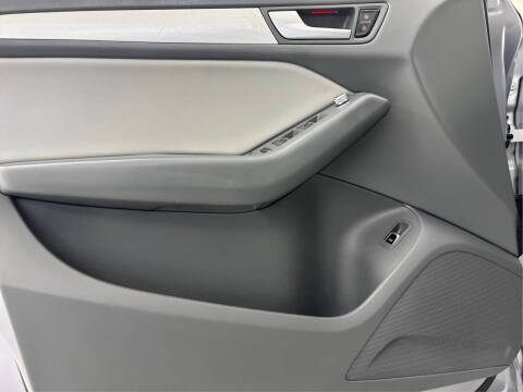 2017 Audi Q5 2.0T quattro Premium