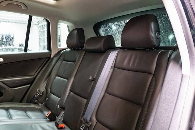 2017 Volkswagen Tiguan 2.0T SEL 4Motion