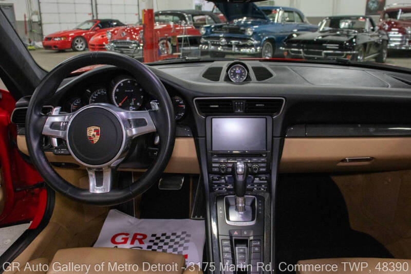 2014 Porsche 911 Turbo S