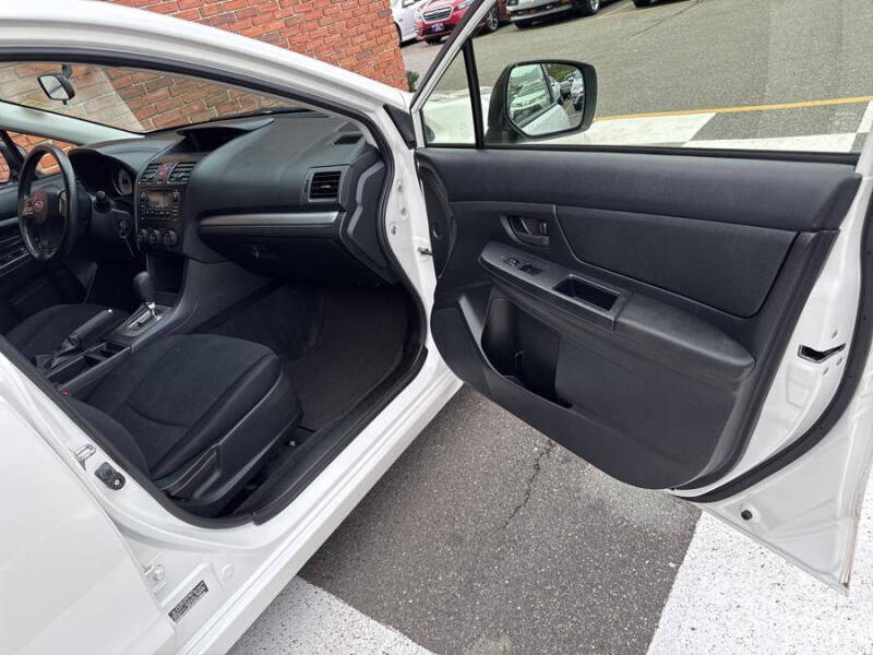 2014 Subaru Impreza 2.0i