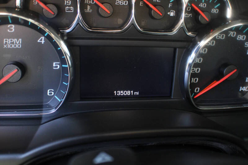 2018 Chevrolet Suburban LS