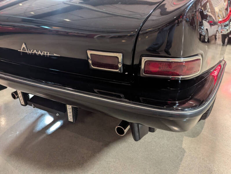 1984 Avanti II