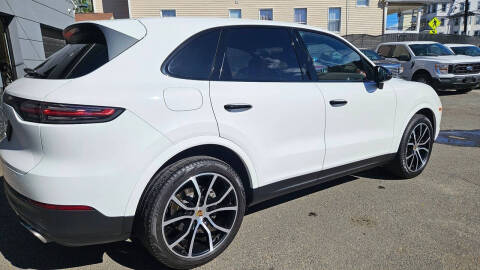 2019 Porsche Cayenne S
