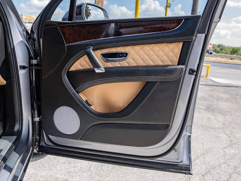 2017 Bentley Bentayga