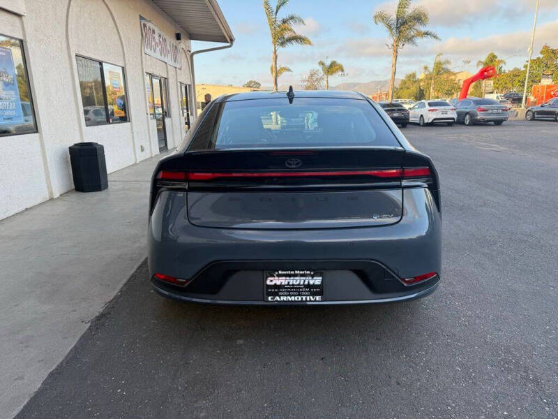 2024 Toyota Prius LE