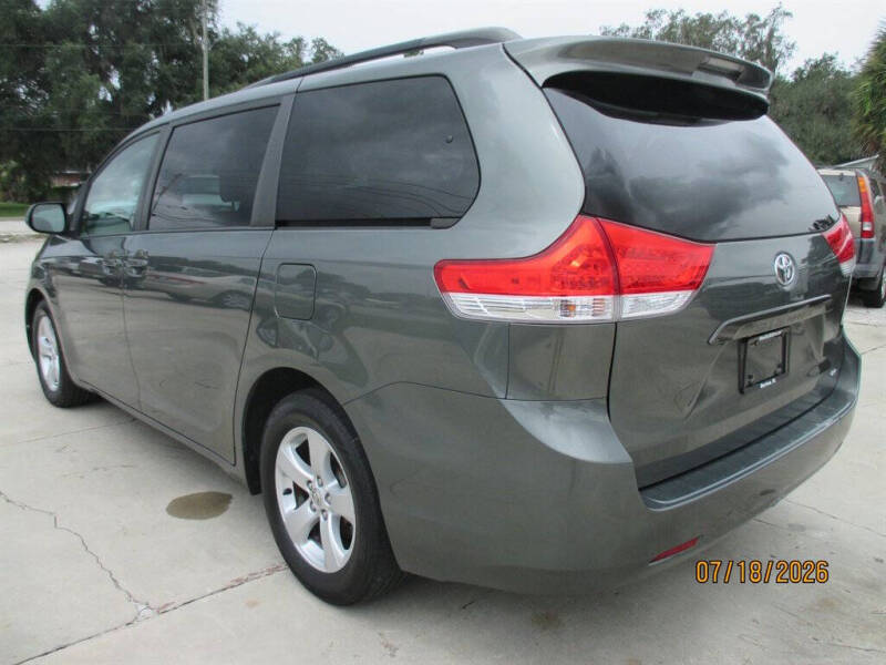 2014 Toyota Sienna