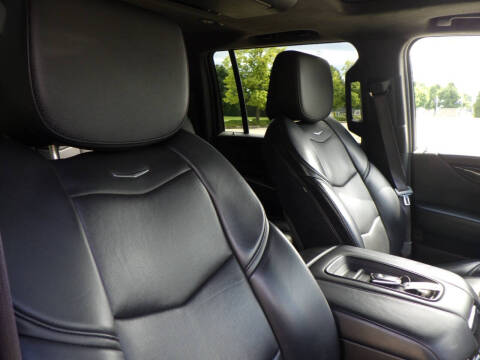 2017 Cadillac Escalade ESV Platinum