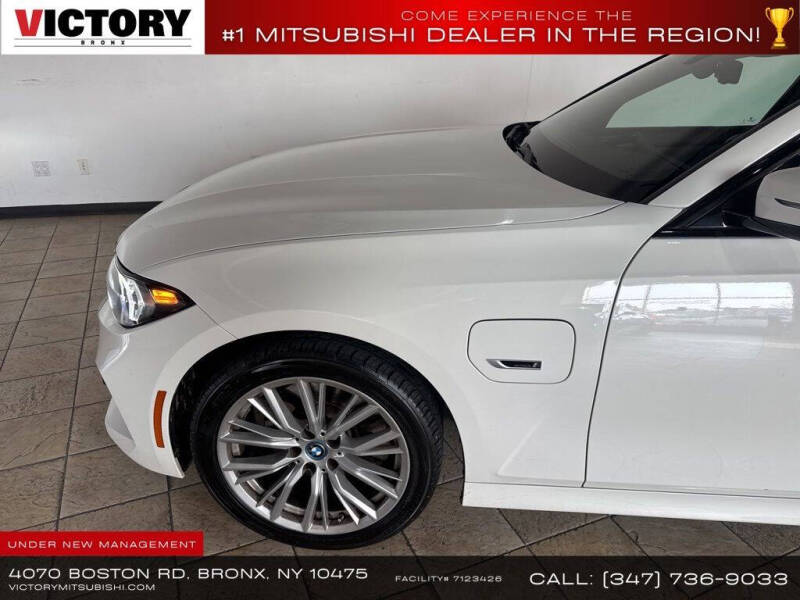 2023 BMW 3 Series 330e