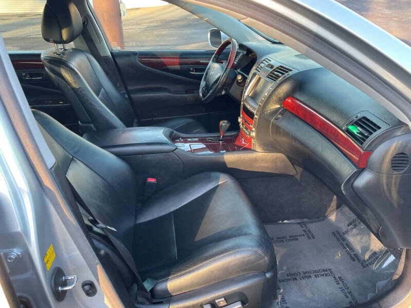 2008 Lexus LS 460