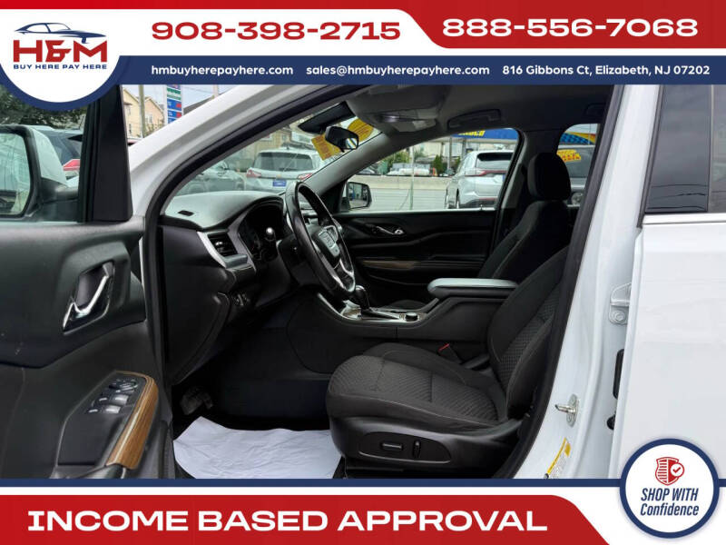 2017 GMC Acadia SLE-2