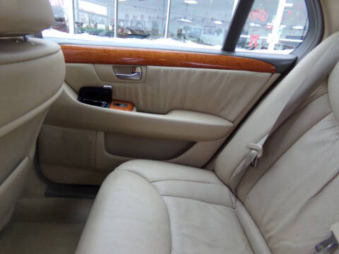 2005 Lexus LS 430