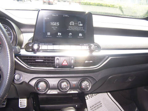 2020 Kia Forte GT Line