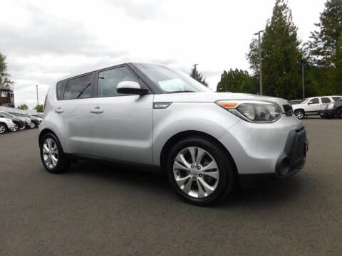 2015 Kia Soul +