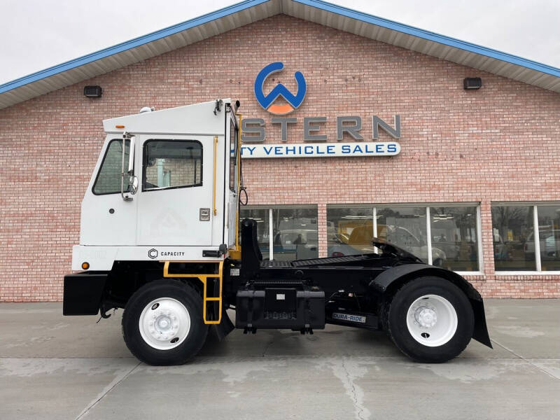 2013 Capacity Yard Spotter for sale at Western Specialty Vehicle Sales in Braidwood IL