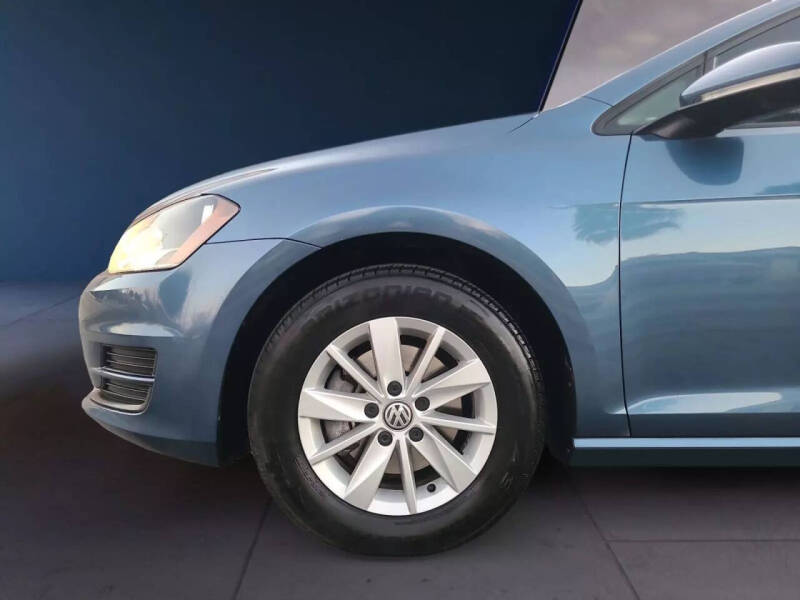 2016 Volkswagen Golf