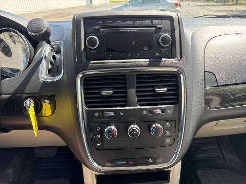 2014 Dodge Grand Caravan SE