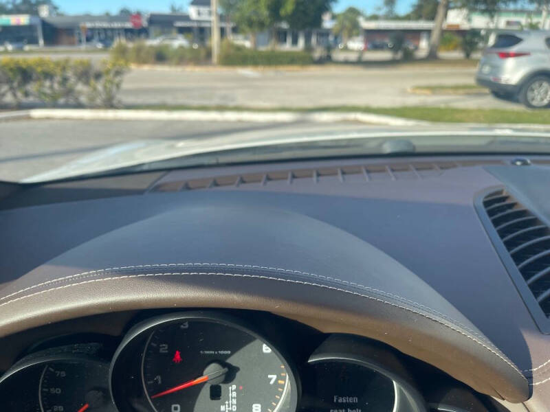 2018 Porsche Cayenne Platinum Edition