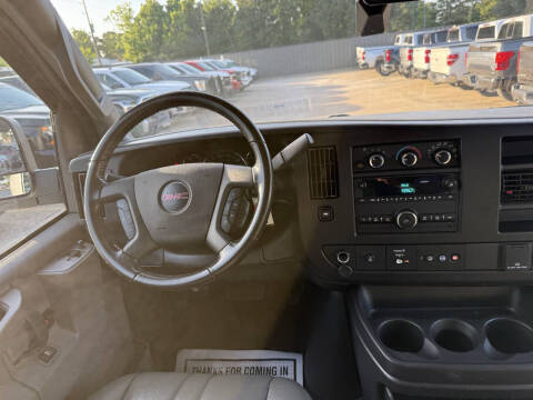 2022 GMC Savana 2500