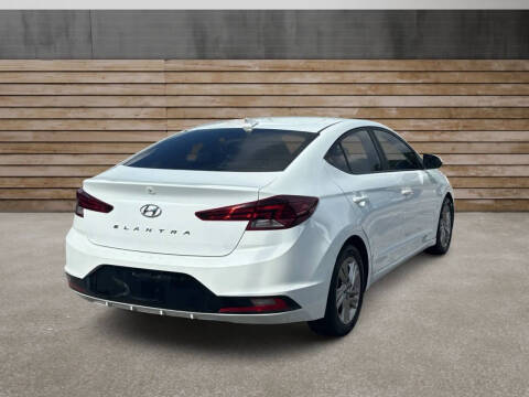 2019 Hyundai Elantra