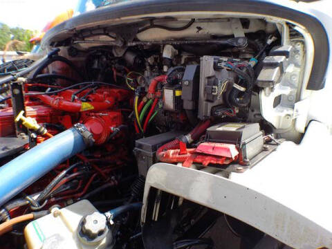 2017 Freightliner M2 106