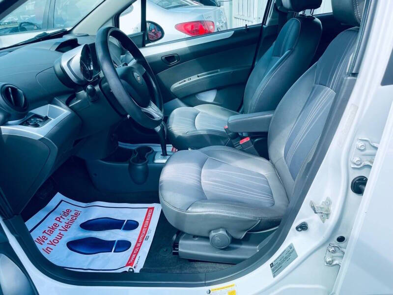 2013 Chevrolet Spark 1LT Auto