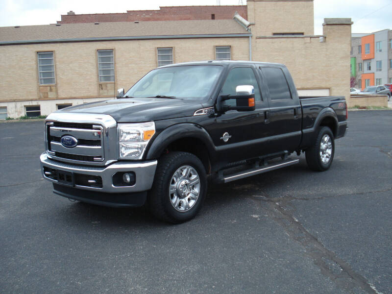 2015 Ford F-250 Super Duty for sale at Shelton Motor Company in Hutchinson KS