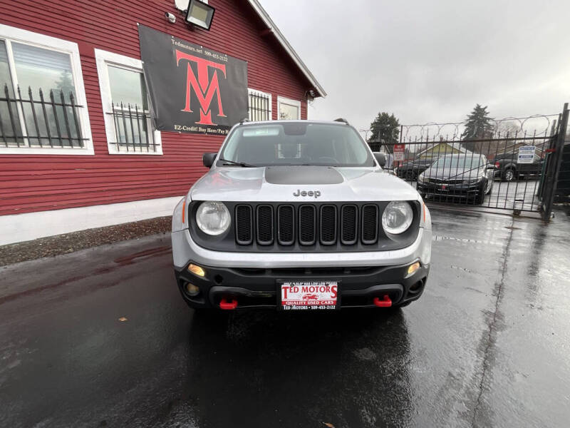 2016 Jeep Renegade Trailhawk