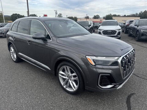 2025 Audi Q7 quattro Premium Plus 55 TFSI