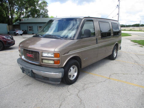 1996 Chevrolet Express for sale at RJ Motors in Plano IL