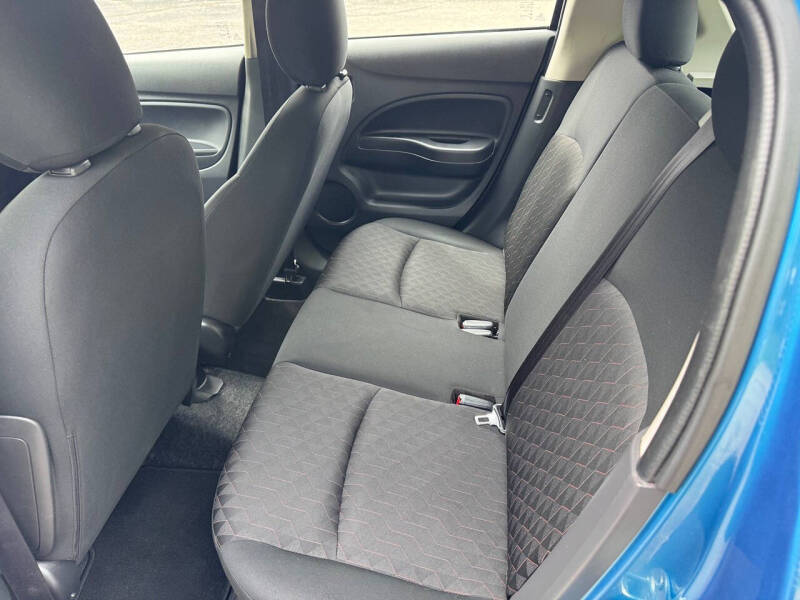 2024 Mitsubishi Mirage ES