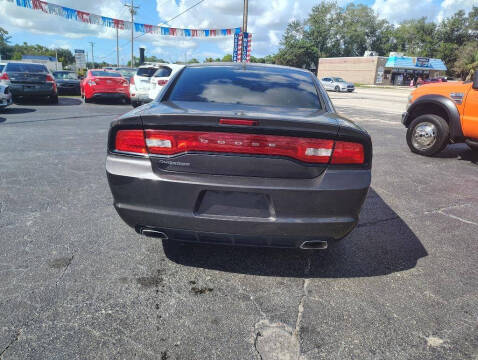 2014 Dodge Charger SE