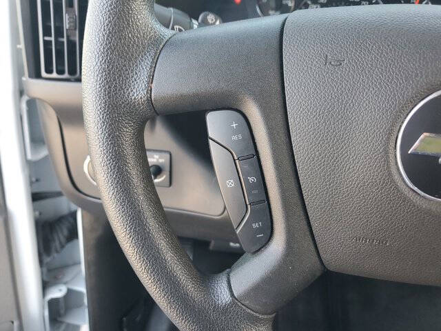 2024 Chevrolet Express 2500