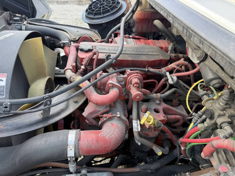 2018 Freightliner M2 106