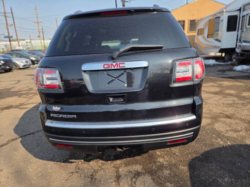 2015 GMC Acadia SLE-2